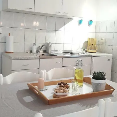 Kursar Apartmán Srima
